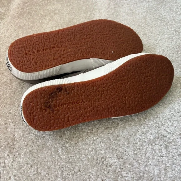 Superga Rose Gold Metallic Sneakers with White Laces - Picture 6 of 6